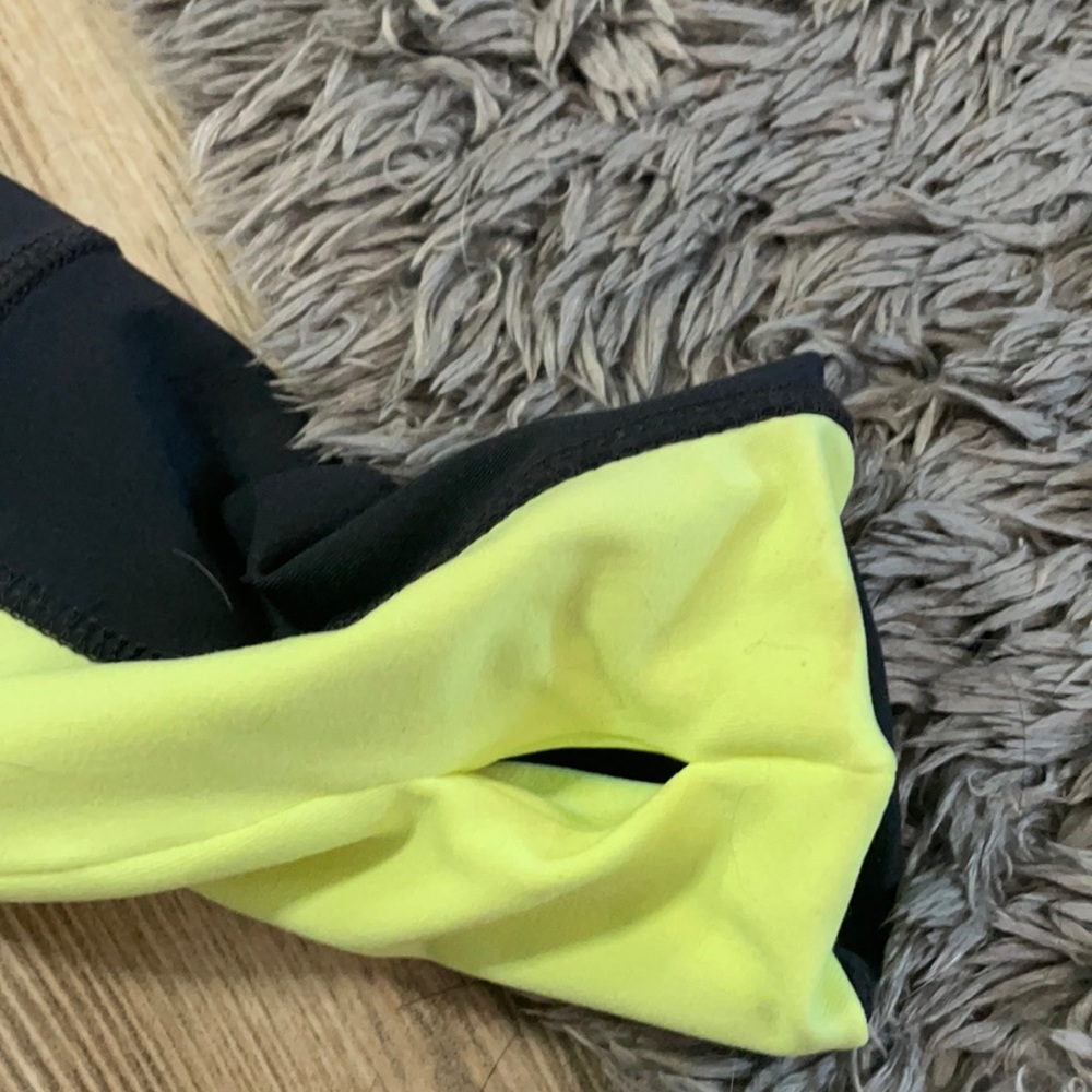 Athletic compressive jacket - Picture 3 of 4